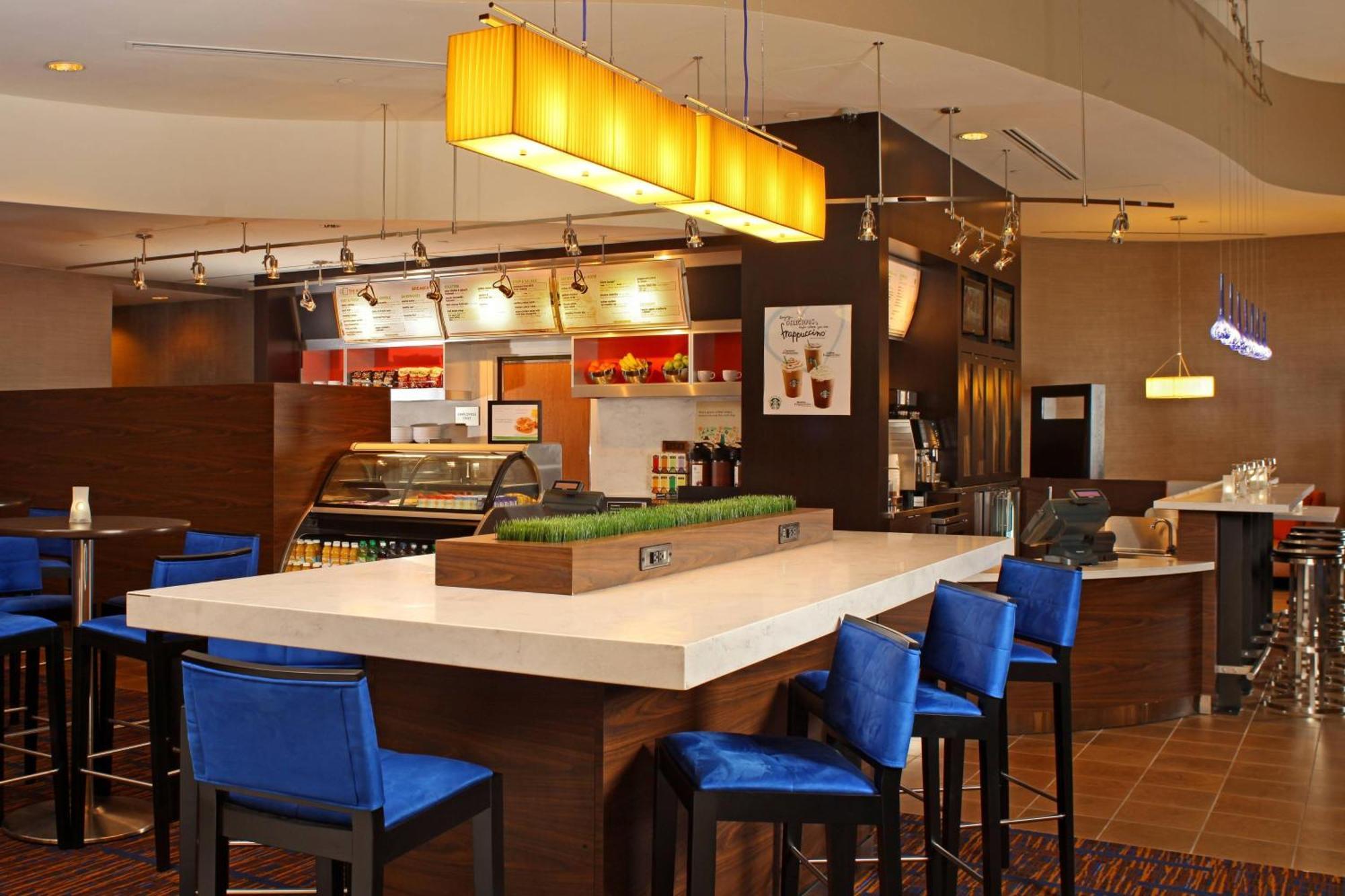 Courtyard By Marriott Baltimore Downtown/Inner Harbor Exterior foto